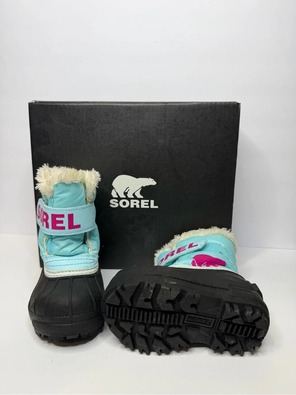 *Pre-Loved* Sorel Girls Aqua Blue and Pink Winter Boots with Faux Fur Cuff
